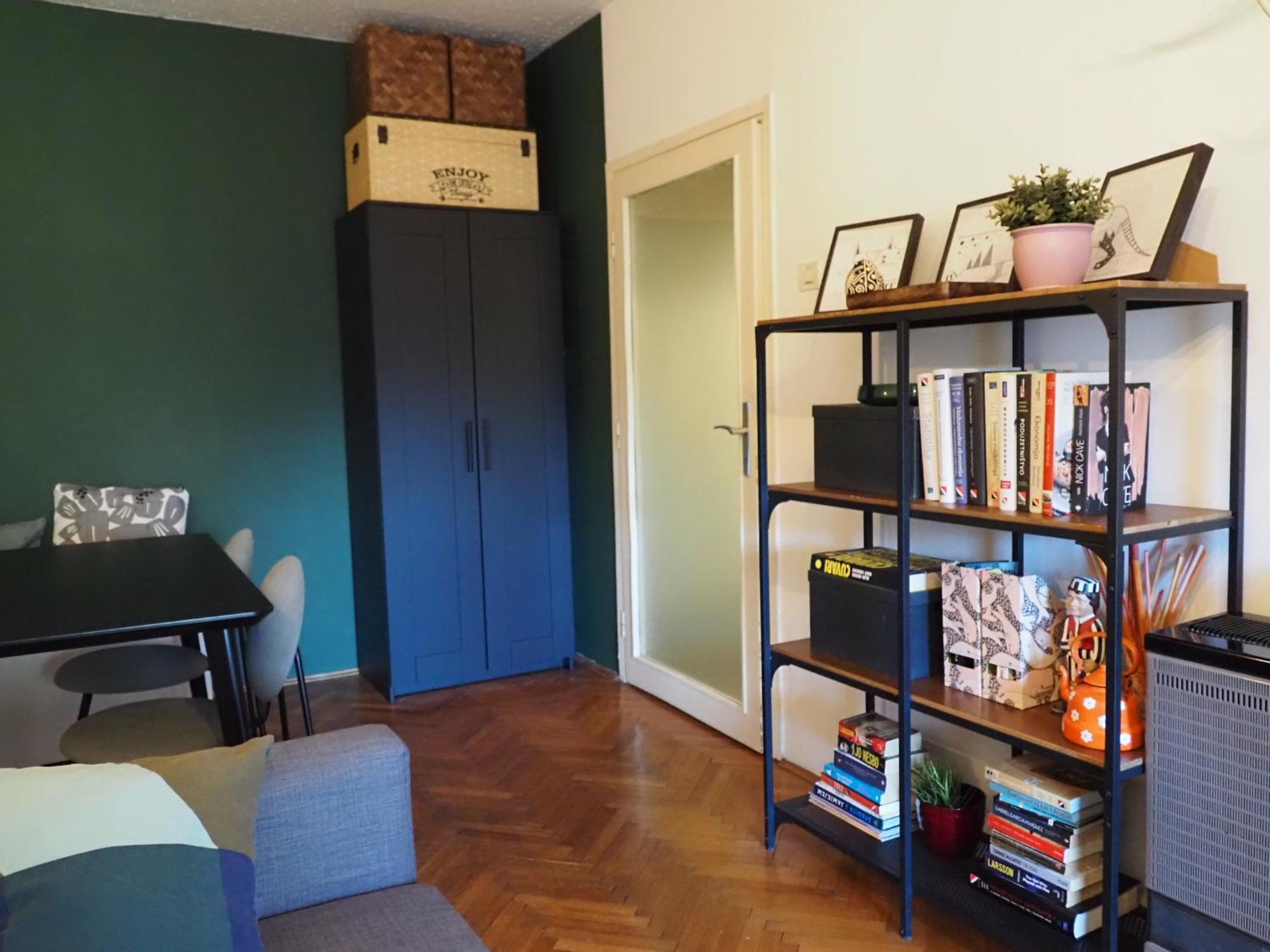 Cozy Apartment Near Tram Station Zagreb Exterior photo